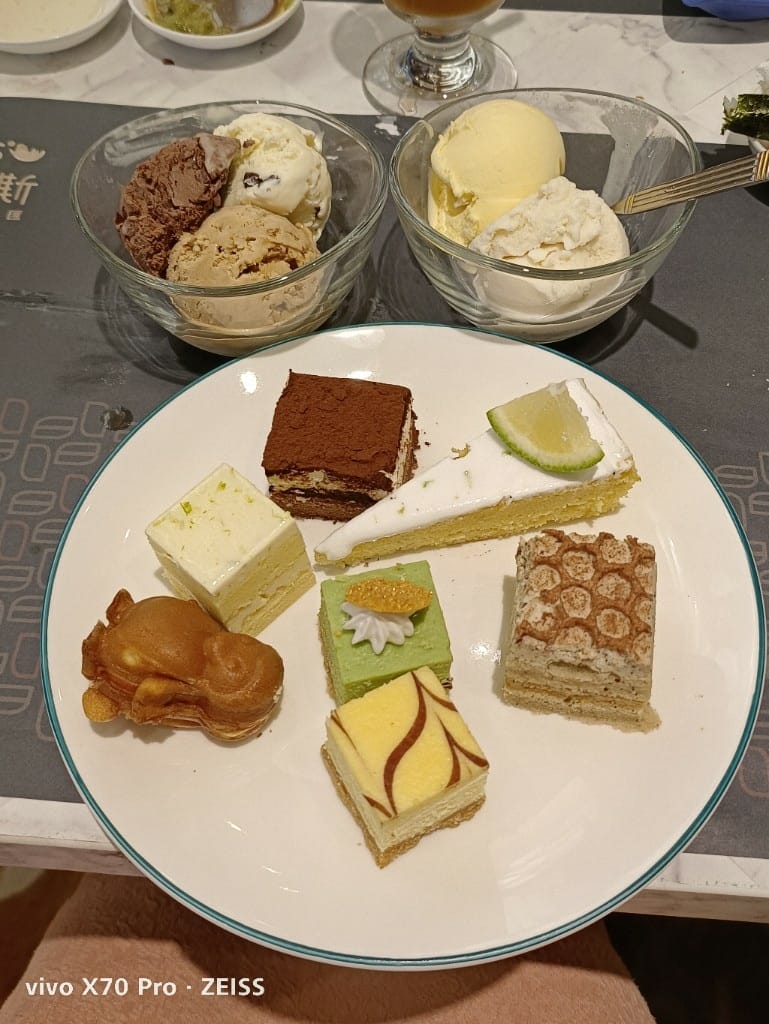 【新莊吃到飽】峇里斯南洋海鮮總匯，新莊最新吃到飽，試營運前3天買一送一哦！