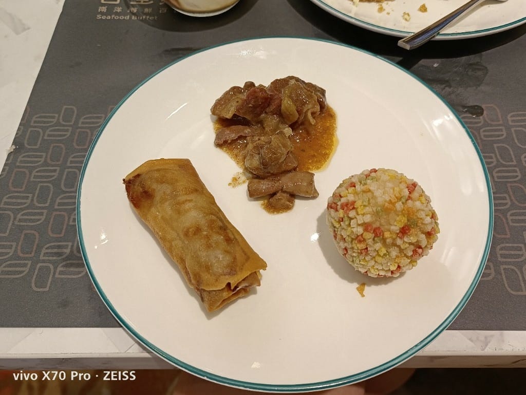 【新莊吃到飽】峇里斯南洋海鮮總匯，新莊最新吃到飽，試營運前3天買一送一哦！