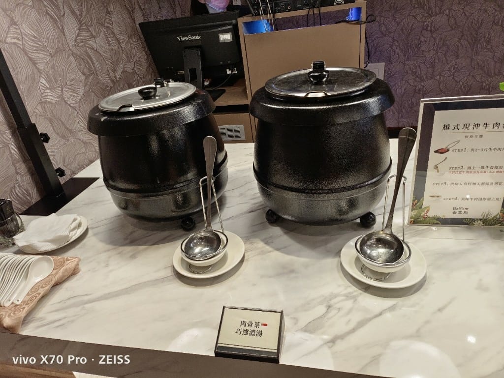 【新莊吃到飽】峇里斯南洋海鮮總匯，新莊最新吃到飽，試營運前3天買一送一哦！