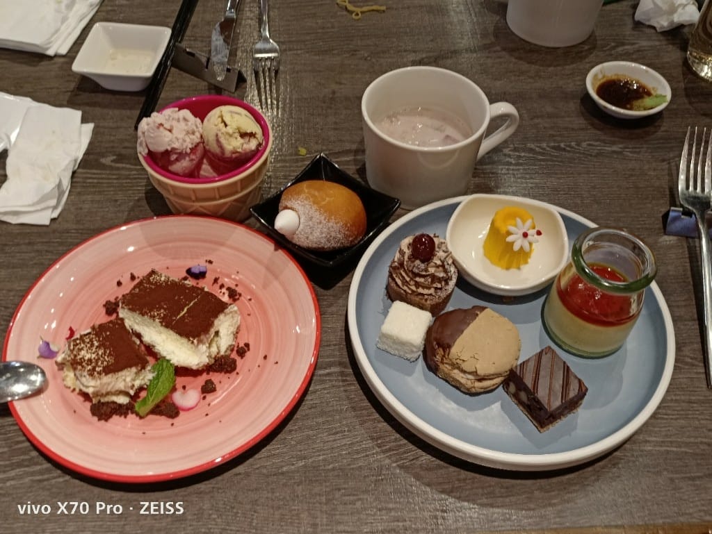 【台北吃到飽】喜來登12廚下午餐，回歸原價但菜色不思進取的K12