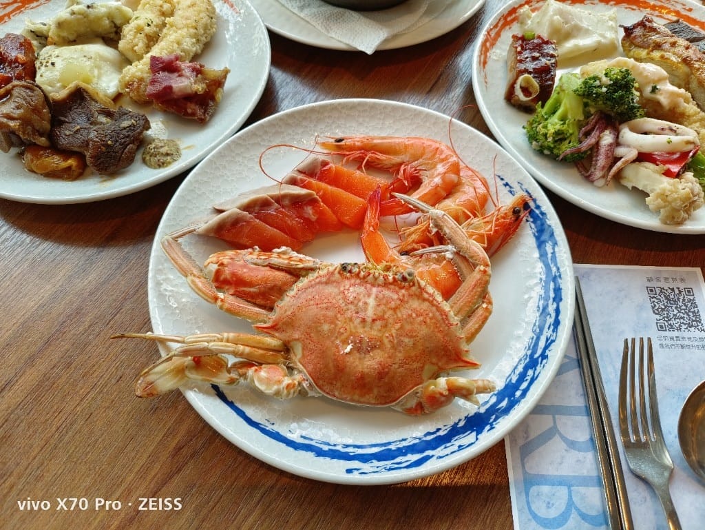 【台北吃到飽】漢來海港城天母店，美味又超值的百匯，還有瘋狂派對甜點季哦！