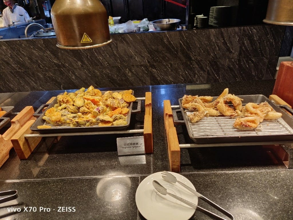 【台北吃到飽】漢來海港城天母店，美味又超值的百匯，還有瘋狂派對甜點季哦！