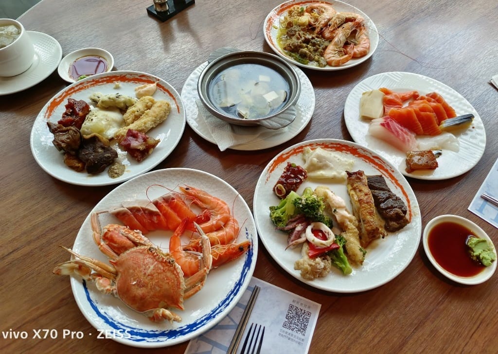 【台北吃到飽】漢來海港城天母店，美味又超值的百匯，還有瘋狂派對甜點季哦！