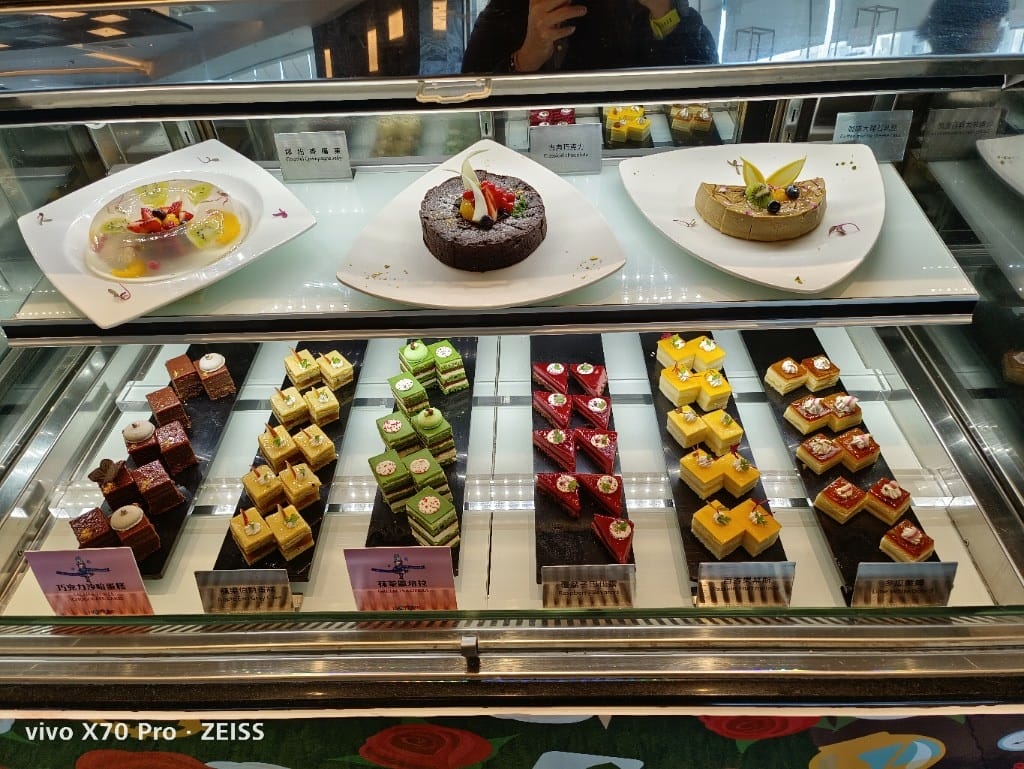 【台北吃到飽】漢來海港城天母店，美味又超值的百匯，還有瘋狂派對甜點季哦！