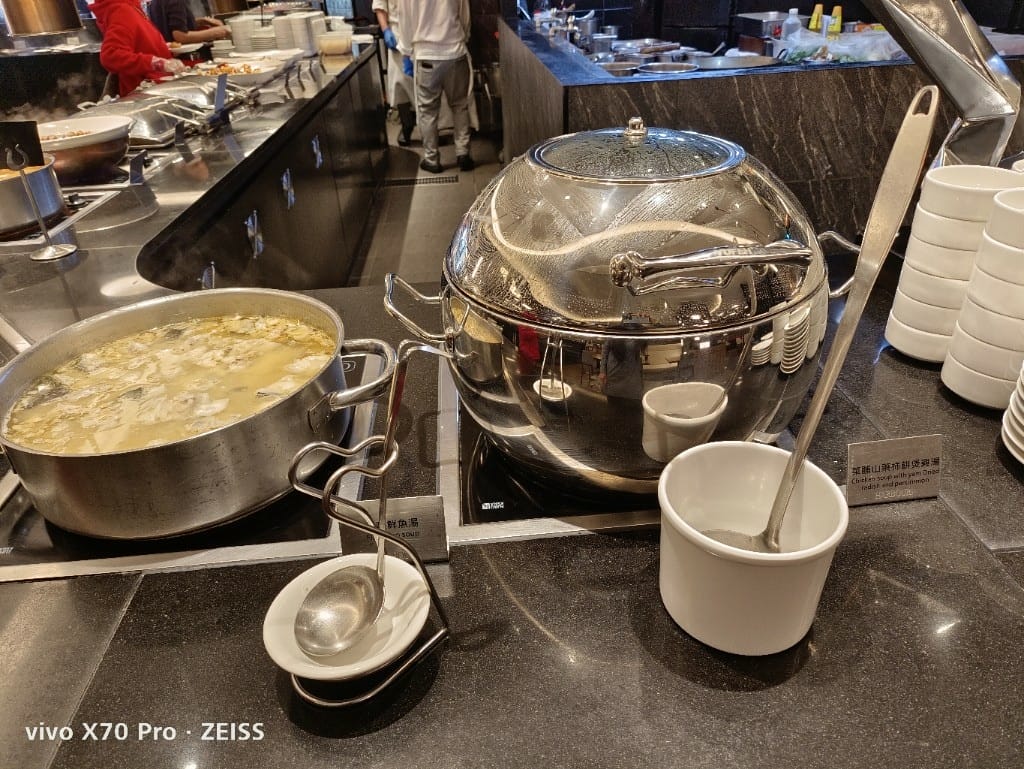 【台北吃到飽】漢來海港城天母店，美味又超值的百匯，還有瘋狂派對甜點季哦！
