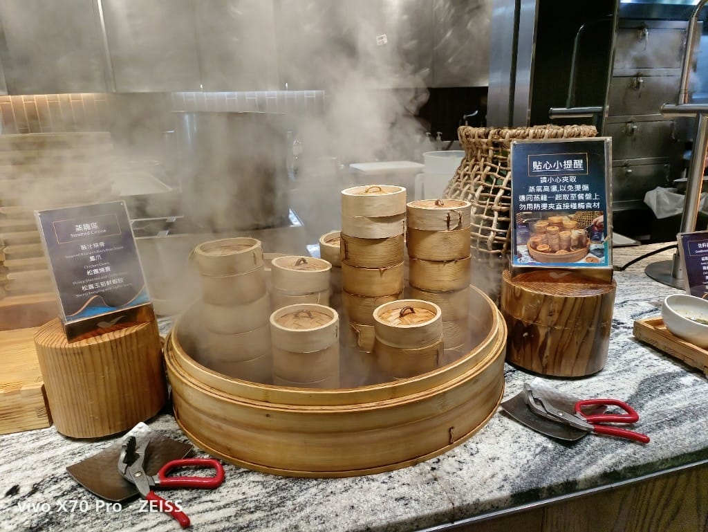 【台北吃到飽】饗食天堂大直店，假日午餐焗烤生蠔吃到飽還千元有找，CP值超高❤️