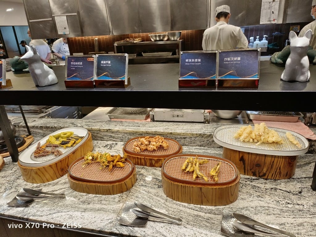 【台北吃到飽】饗食天堂大直店，假日午餐焗烤生蠔吃到飽還千元有找，CP值超高❤️