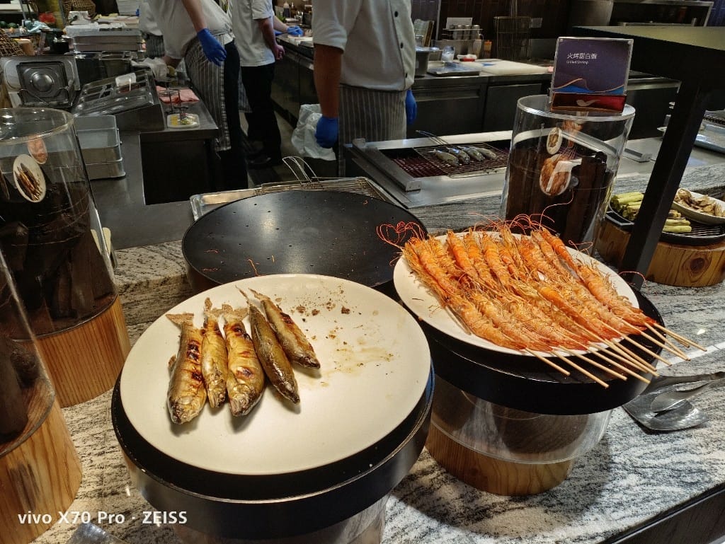 【台北吃到飽】饗食天堂大直店，假日午餐焗烤生蠔吃到飽還千元有找，CP值超高❤️