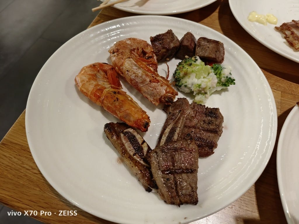 【台北吃到飽】饗食天堂大直店，假日午餐焗烤生蠔吃到飽還千元有找，CP值超高❤️