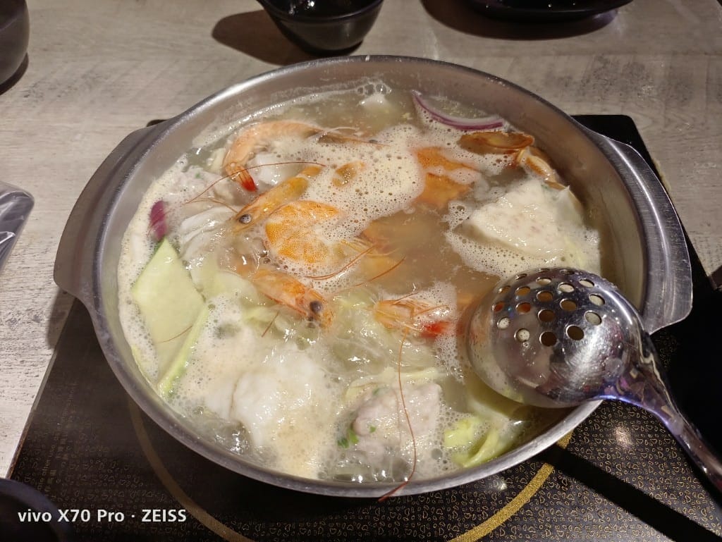 【台北吃到飽】鍋爸涮涮鍋，西門町老牌鍋物吃到飽嚐鮮