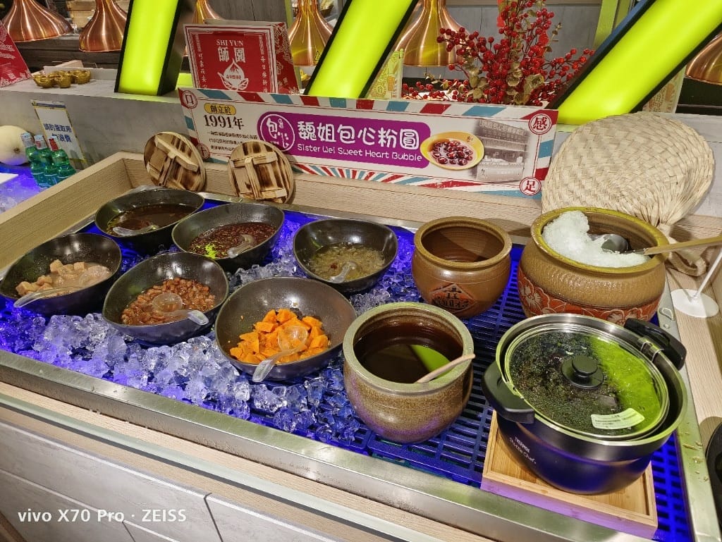 【板橋吃到飽】吉哆火鍋百匯，師園鹹酥雞&台灣小吃吃起來❤️