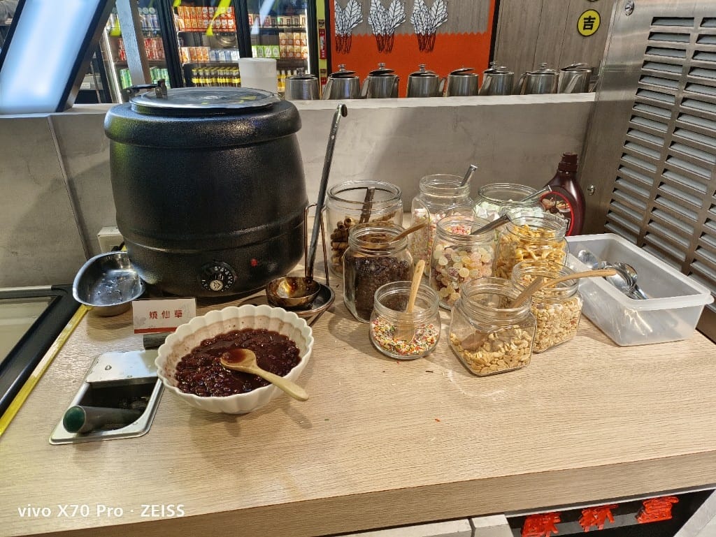 【板橋吃到飽】吉哆火鍋百匯，師園鹹酥雞&台灣小吃吃起來❤️