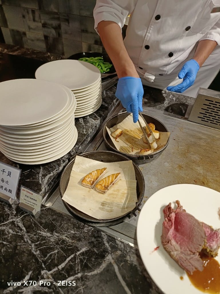 【台北吃到飽】王朝大飯店SunnyBuffet ，把握干貝自由的美好食光