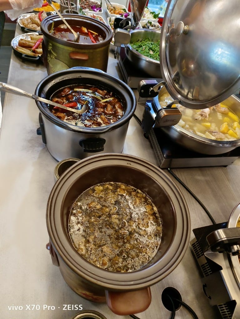 【士林吃到飽】強強滾日式精緻涮涮屋7訪，士林平價的涮涮鍋吃到飽❤️