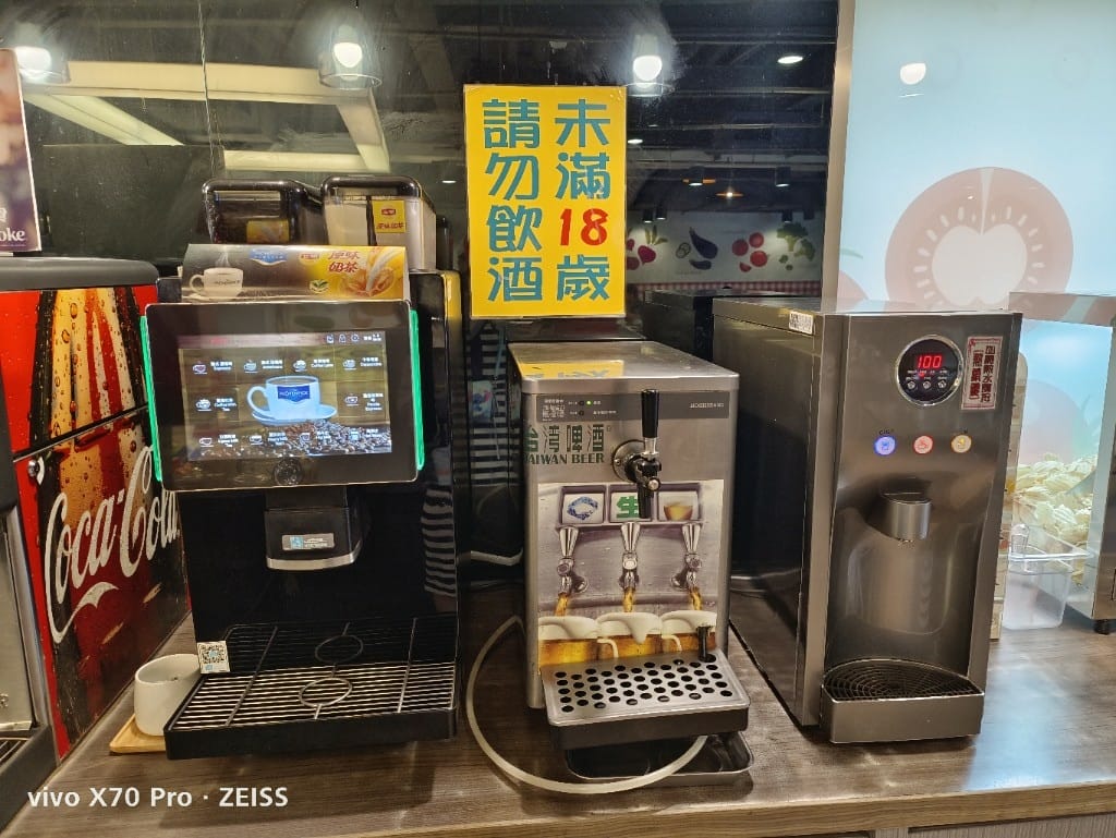 【士林吃到飽】強強滾日式精緻涮涮屋7訪，士林平價的涮涮鍋吃到飽❤️