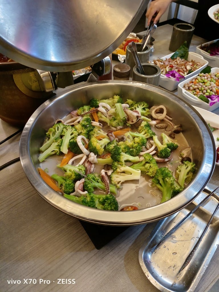【士林吃到飽】強強滾日式精緻涮涮屋7訪，士林平價的涮涮鍋吃到飽❤️
