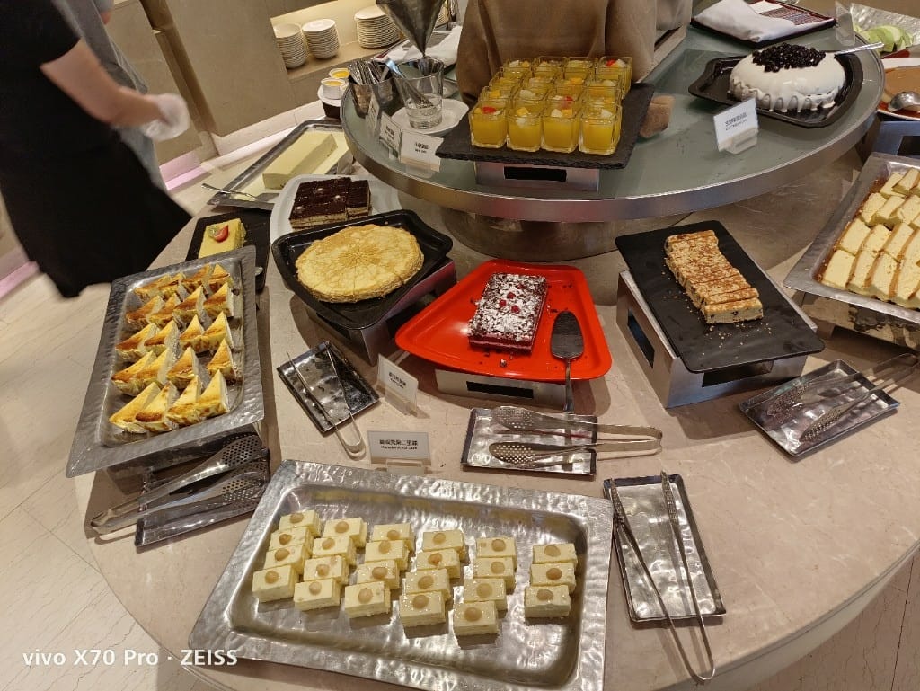 【台北吃到飽】老爺大酒店LeCafe下午茶，小而精巧的飯店百匯3訪 20220506