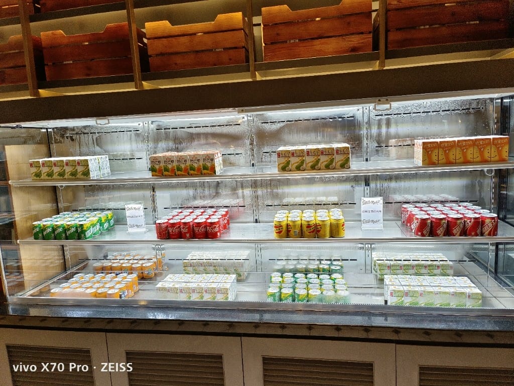 【桃園吃到飽】和逸飯店逸市集午餐，每週二午晚餐買一送一只要$588哦！