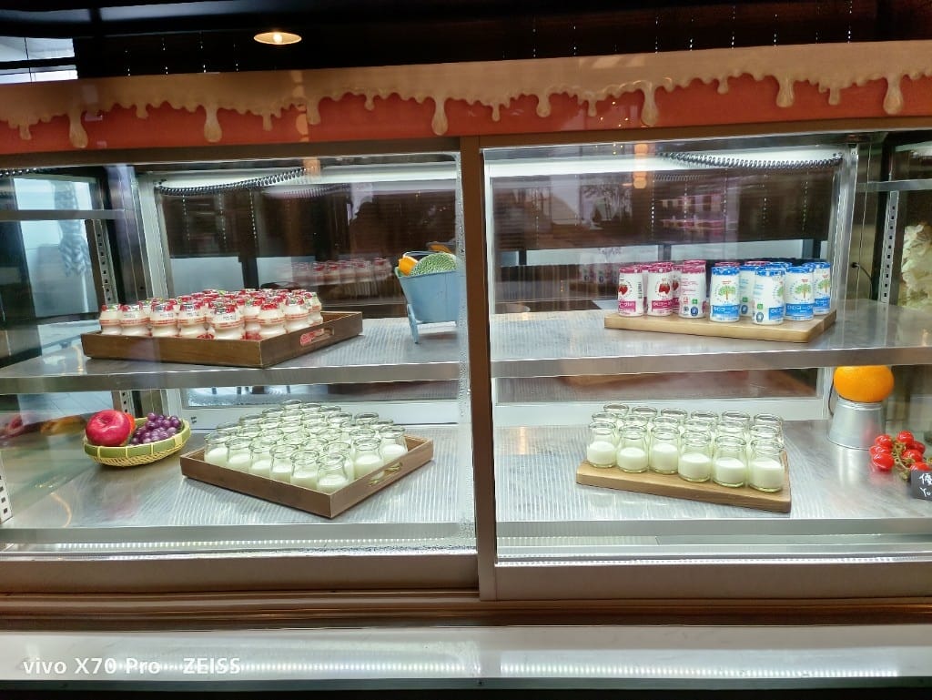 【桃園吃到飽】和逸飯店逸市集午餐，每週二午晚餐買一送一只要$588哦！