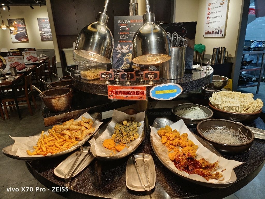 【新莊吃到飽】『 兩餐 』두끼韓國年糕火鍋吃到飽，只要$299