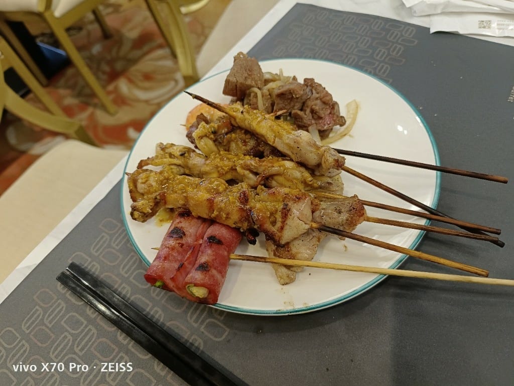 【新莊吃到飽】峇里斯南洋海鮮總匯3訪晚餐，新莊最新吃到飽！