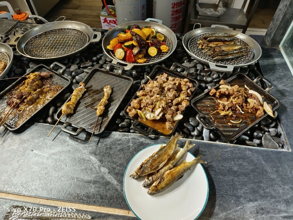 【新莊吃到飽】峇里斯南洋海鮮總匯3訪晚餐，新莊最新吃到飽！