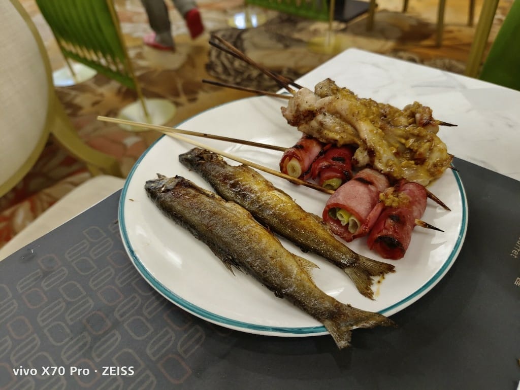 【新莊吃到飽】峇里斯南洋海鮮總匯3訪晚餐，新莊最新吃到飽！