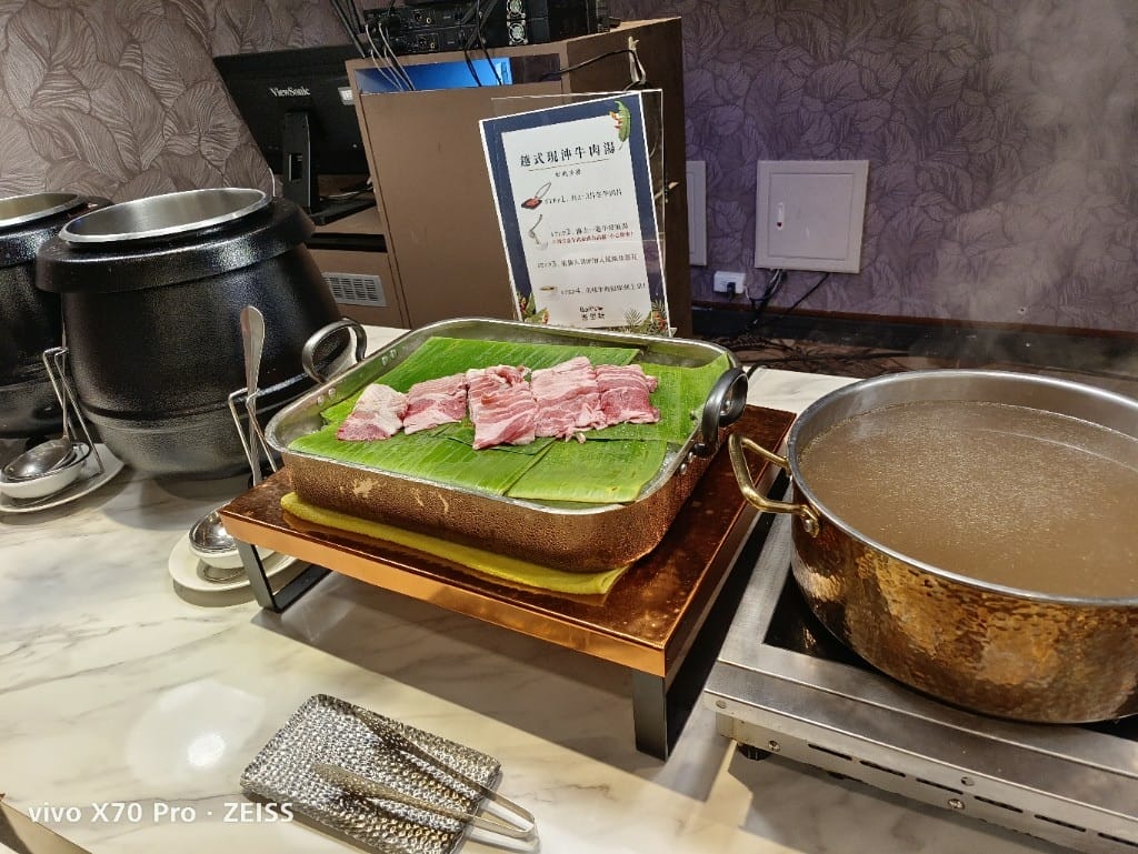 【新莊吃到飽】峇里斯南洋海鮮總匯3訪晚餐，新莊最新吃到飽！