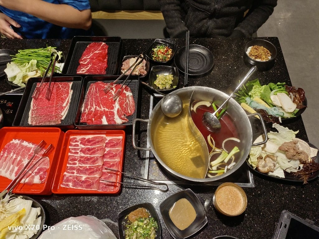 【新莊吃到飽】金大鋤壽喜燒，新莊最新吃到飽，520只要52折哦！
