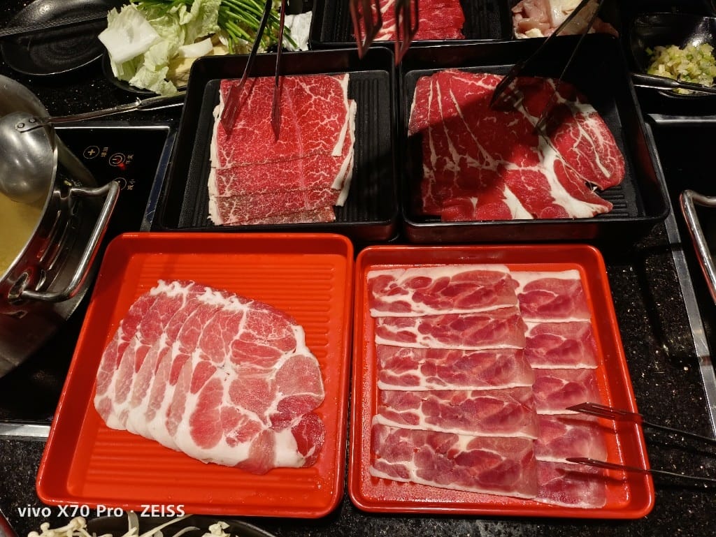 【新莊吃到飽】金大鋤壽喜燒，新莊最新吃到飽，520只要52折哦！