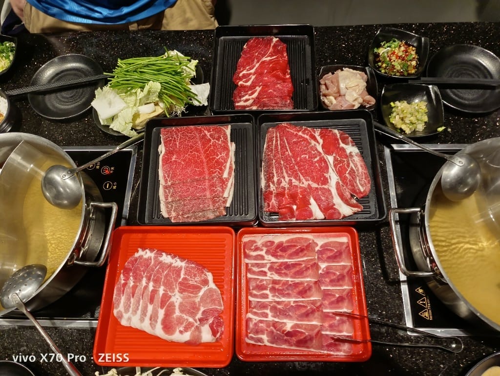【新莊吃到飽】金大鋤壽喜燒，新莊最新吃到飽，520只要52折哦！