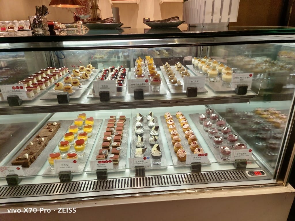 【台北吃到飽】香格里拉遠企CAFE午餐，用買一送一享受和牛美食季❤️