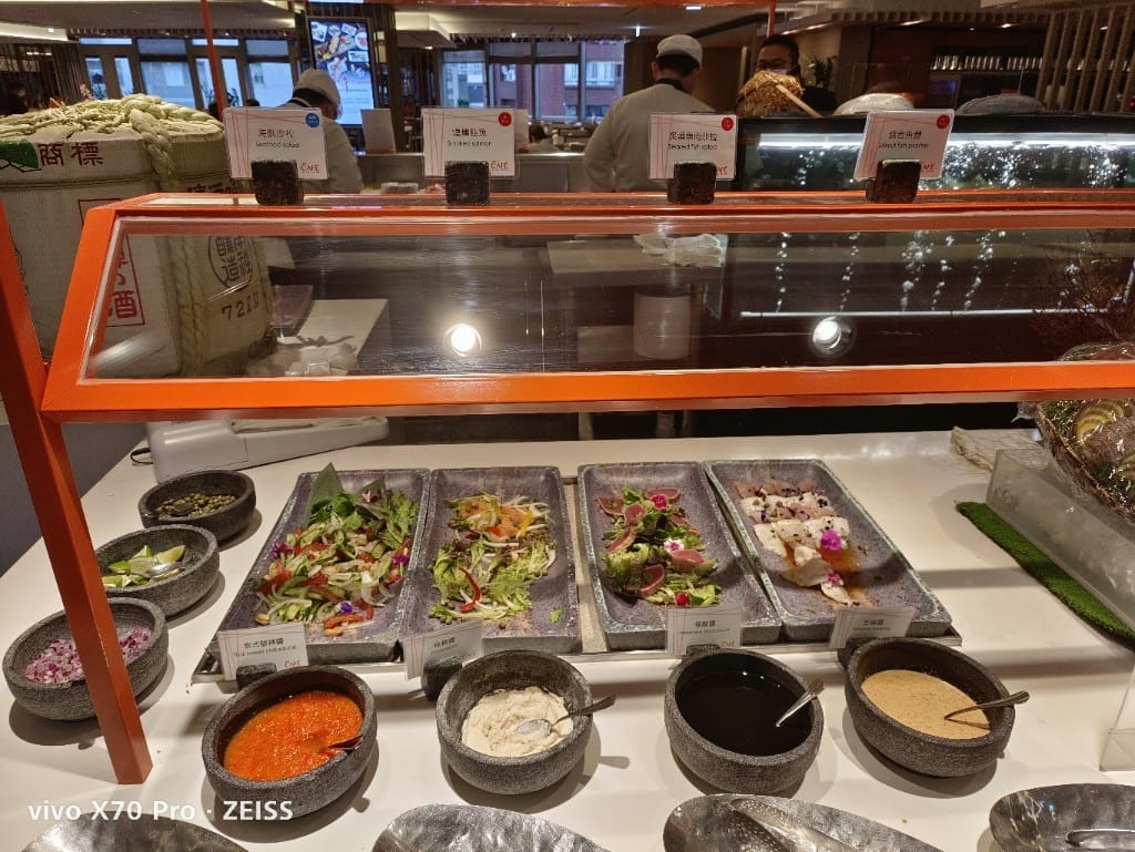 【台北吃到飽】香格里拉遠企CAFE午餐，用買一送一享受和牛美食季❤️