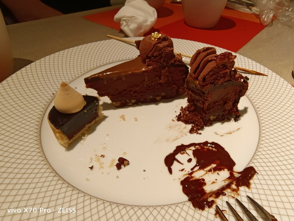 【台北吃到飽】香格里拉遠企CAFE午餐，用買一送一享受和牛美食季❤️