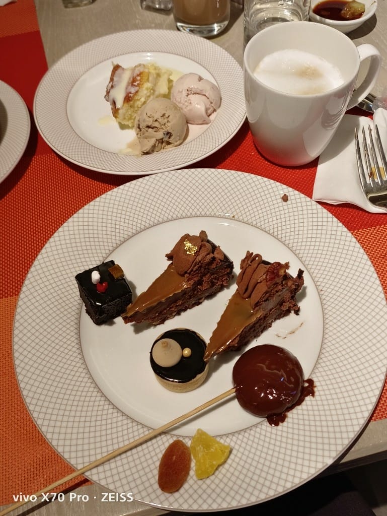 【台北吃到飽】香格里拉遠企CAFE午餐，用買一送一享受和牛美食季❤️