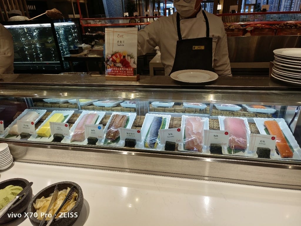 【台北吃到飽】香格里拉遠企CAFE午餐，用買一送一享受和牛美食季❤️