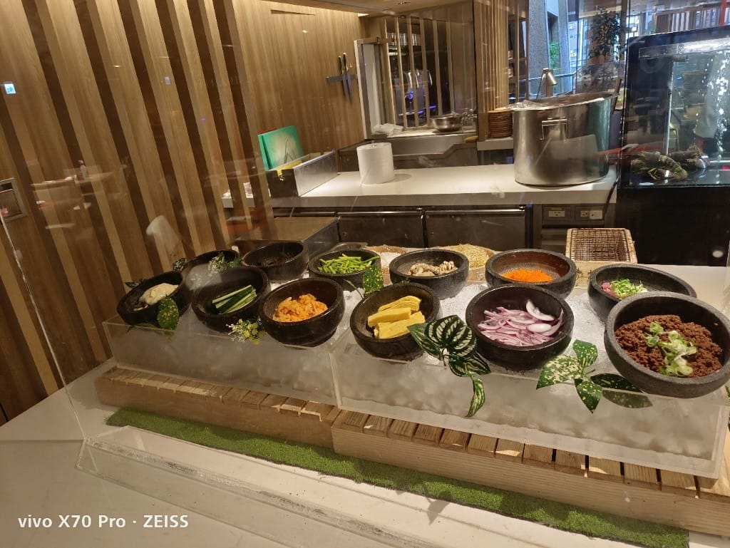【台北吃到飽】香格里拉遠企CAFE午餐，用買一送一享受和牛美食季❤️