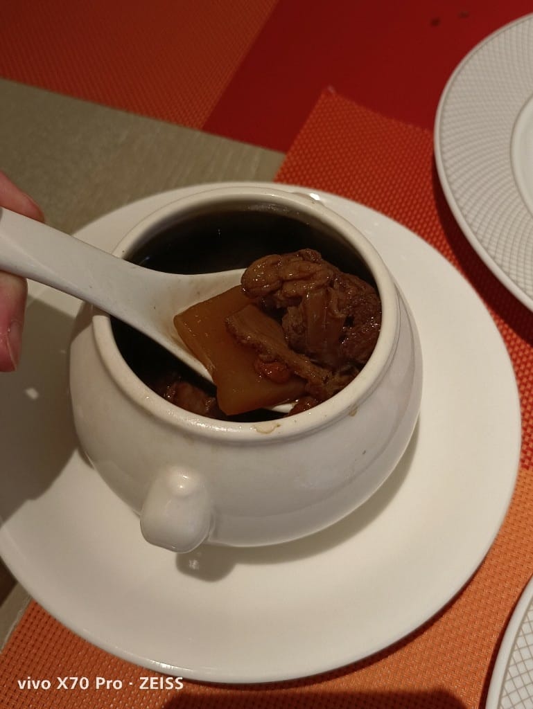 【台北吃到飽】香格里拉遠企CAFE午餐，用買一送一享受和牛美食季❤️