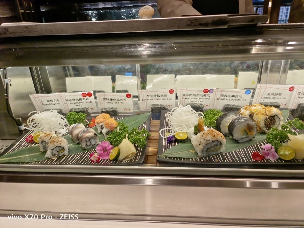 【台北吃到飽】香格里拉遠企CAFE午餐，用買一送一享受和牛美食季❤️