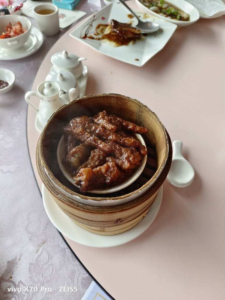 【台北吃到飽】圓山飯店金龍廳
，快閃吃到飽只要$999