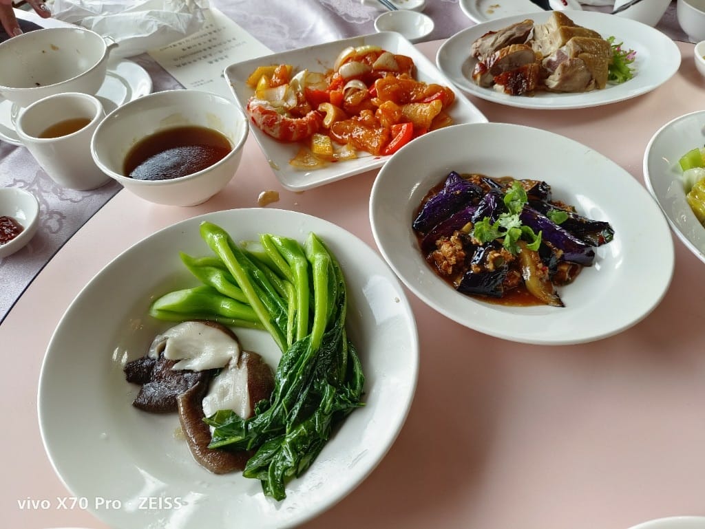 【台北吃到飽】圓山飯店金龍廳
，快閃吃到飽只要$999