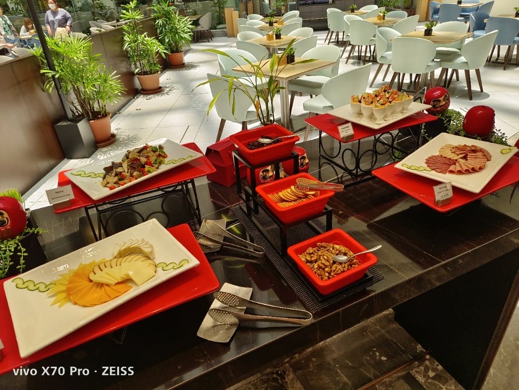 【台北吃到飽】王朝大飯店SunnyBuffet ，下午茶升等午餐，不用$600即可干貝自由❤️