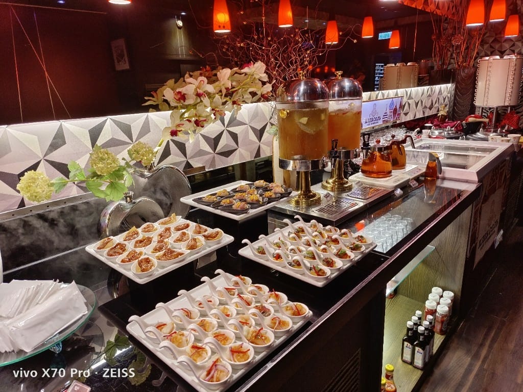 【台北吃到飽】凱撒西餐牛排N訪，自助吧才是主角的老牌牛排館❤️❤️❤️