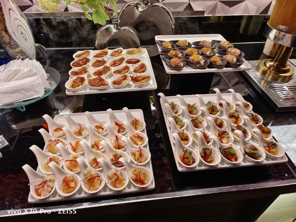 【台北吃到飽】凱撒西餐牛排N訪，自助吧才是主角的老牌牛排館❤️❤️❤️