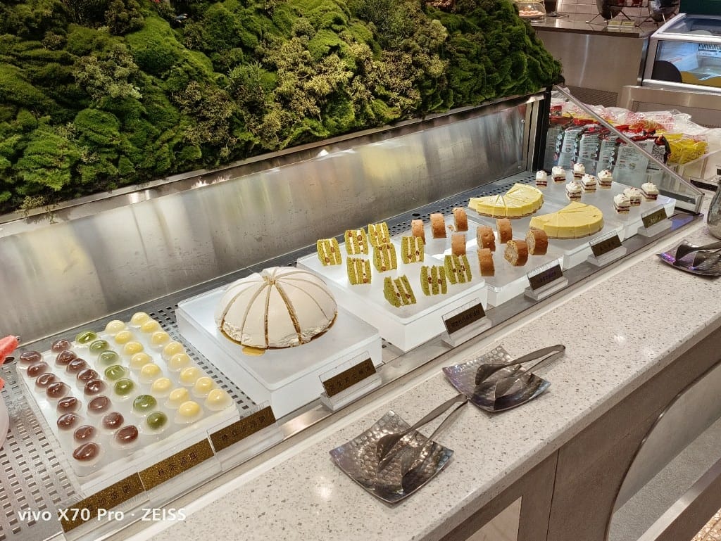 【板橋吃到飽】小福利火鍋會所,來靠臉吃飯一下❤️ - 第17張圖 【板橋吃到飽】小福利火鍋會所,來靠臉吃飯一下❤️