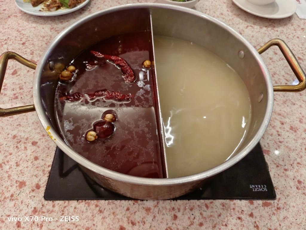 【板橋吃到飽】小福利火鍋會所,來靠臉吃飯一下❤️ - 第33張圖 【板橋吃到飽】小福利火鍋會所,來靠臉吃飯一下❤️