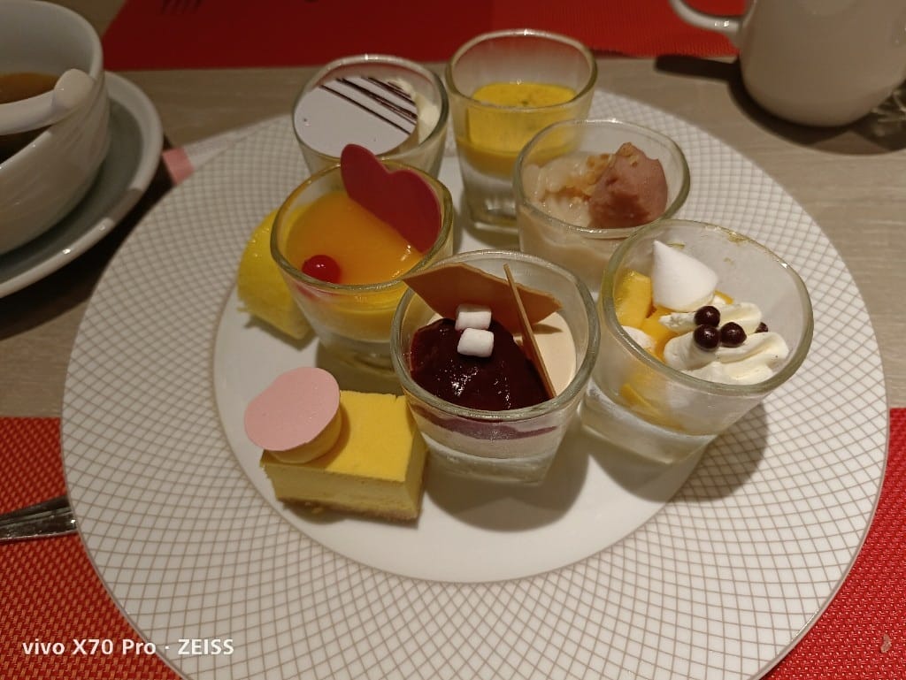 【台北吃到飽】香格里拉遠企CAFE下午茶，享受買一送一的美食❤️