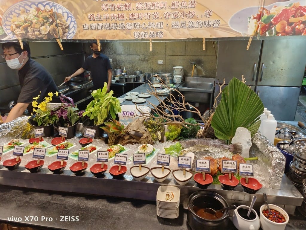 【宜蘭吃到飽】挪亞方舟美食，宜蘭在地推廌吃到飽
