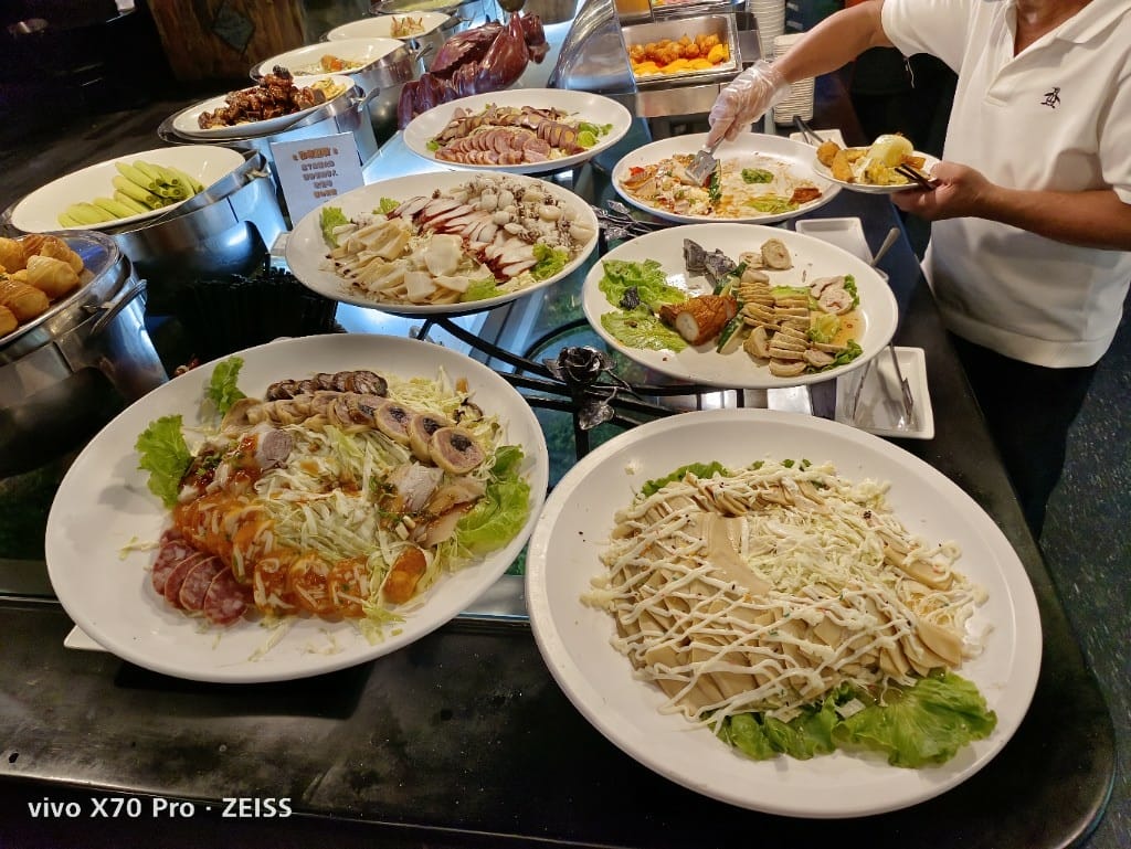 【宜蘭吃到飽】挪亞方舟美食，宜蘭在地推廌吃到飽
