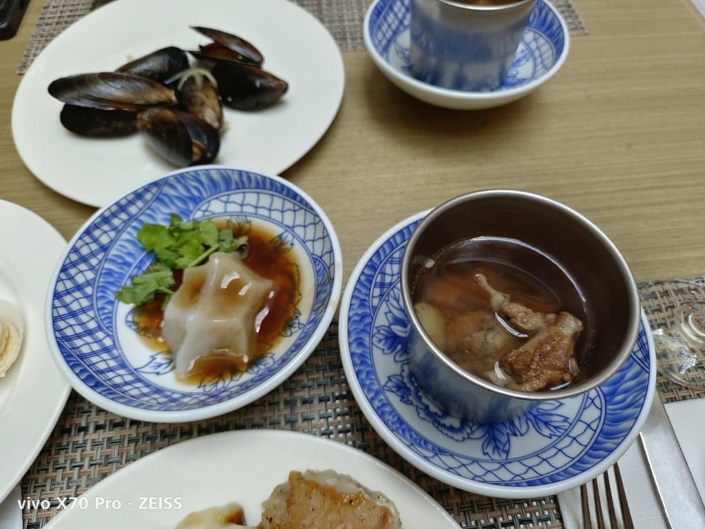 【台北吃到飽】王朝大飯店SunnyBuffet ，下午茶升等午餐，超棒牛排吃的好滿足😍